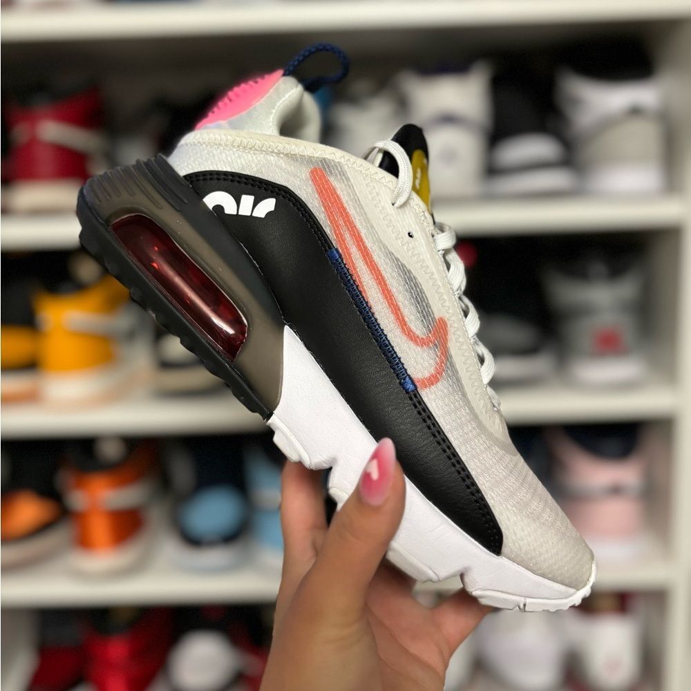 Womens Size 7 Nike Air Max 2090 White Black Starfish Pink Trainers DC4484 100